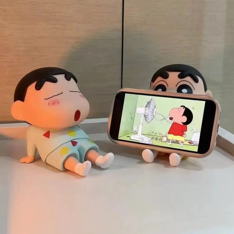 Shin-Chan Phone Holder Kawaii Anime Desktop Cartoon Watching Phone Support Cute Doll toys collectibles